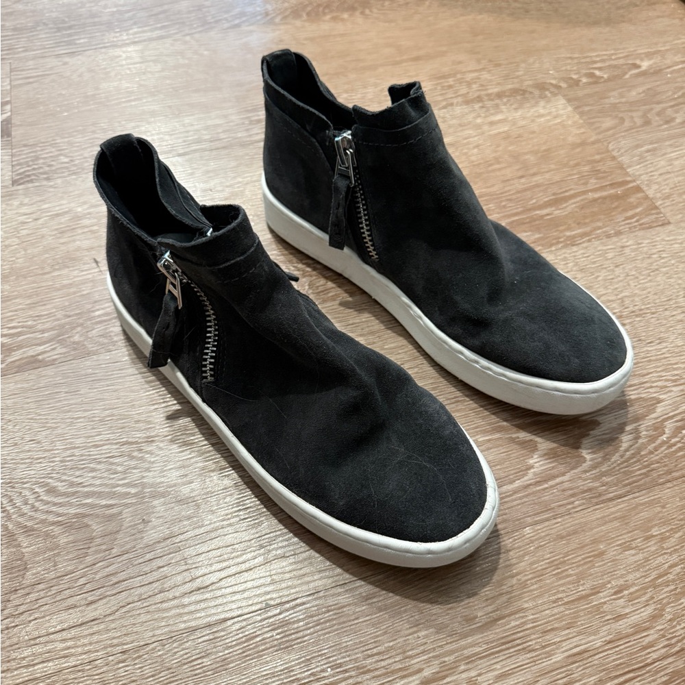 Women’s Dolce Vita Dark Gray Suede High-Top Double Zipper Sneakers